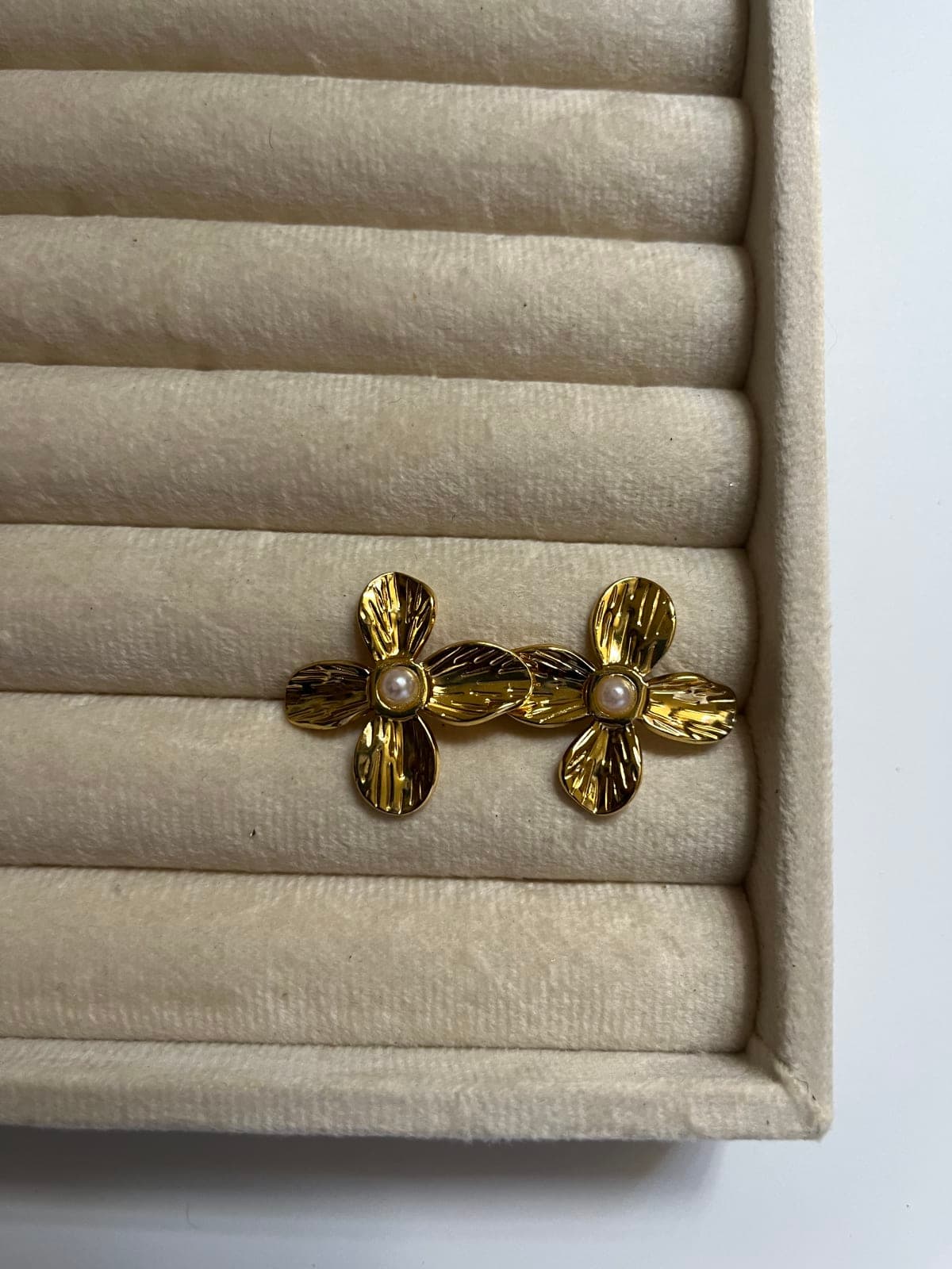 Gold Flower Earrings
