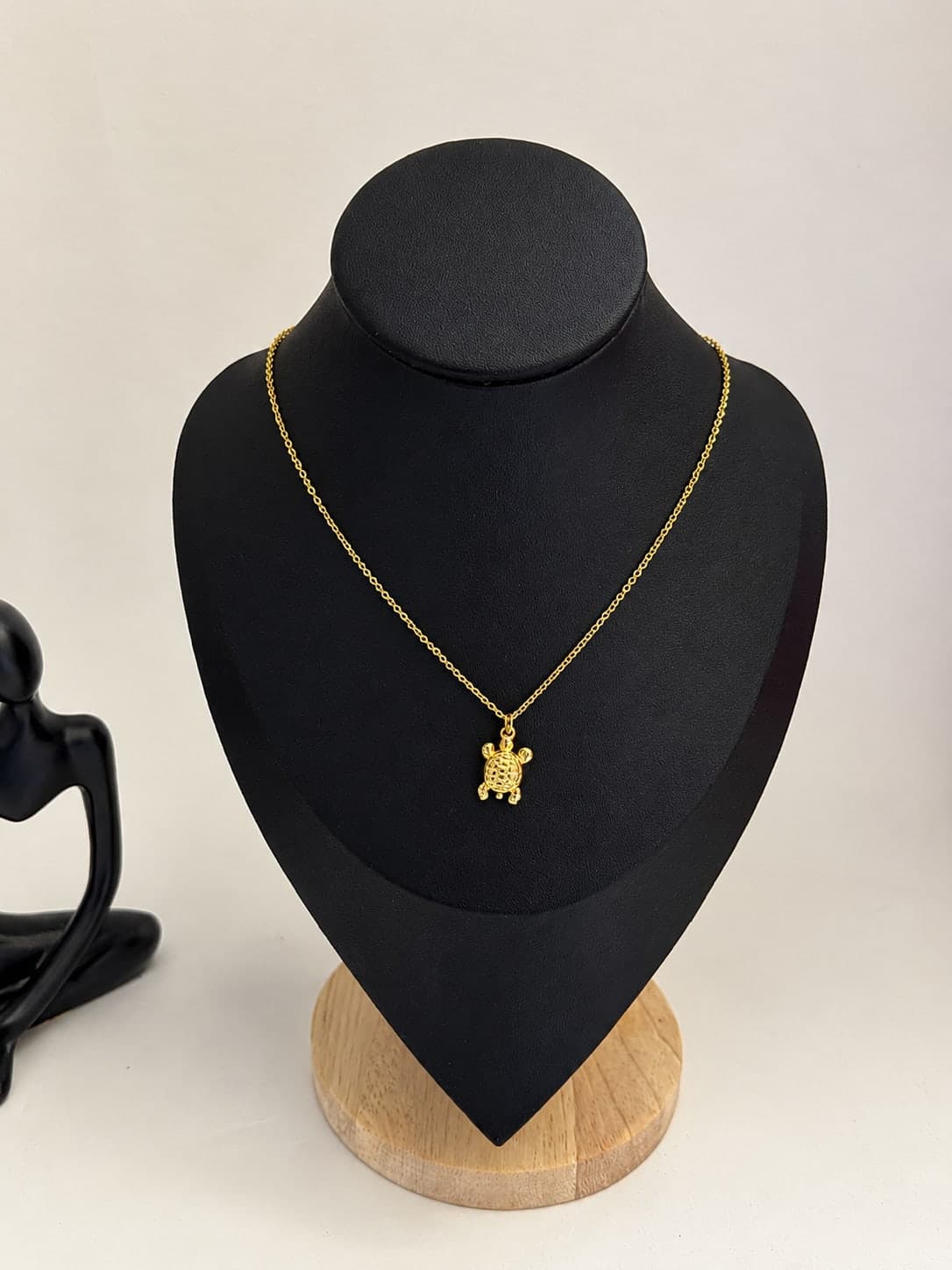 Seaturtle necklace